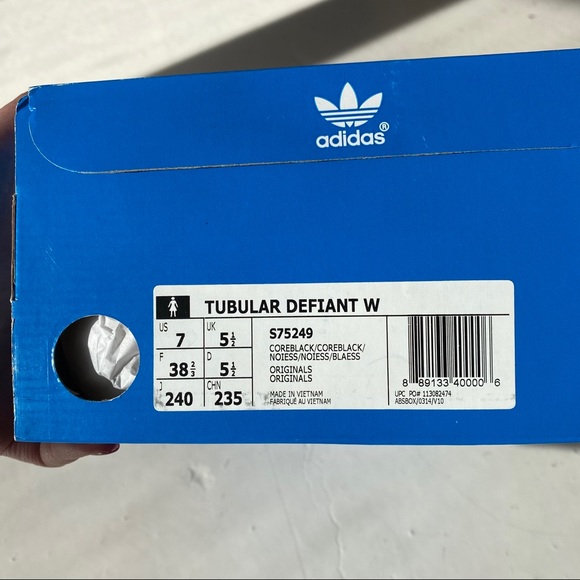 NWT Adidas Tubular Defiant Black 7 Sneakers - Picture 16 of 16